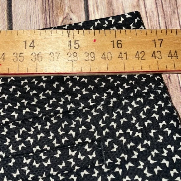 🦋LOFT by Ann Taylor “Julie” Pants, Size 8 - Picture 9 of 12